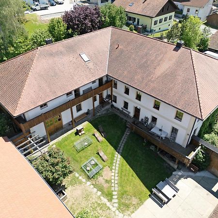 Ferienhof Schuetz Eschlkam ภายนอก รูปภาพ