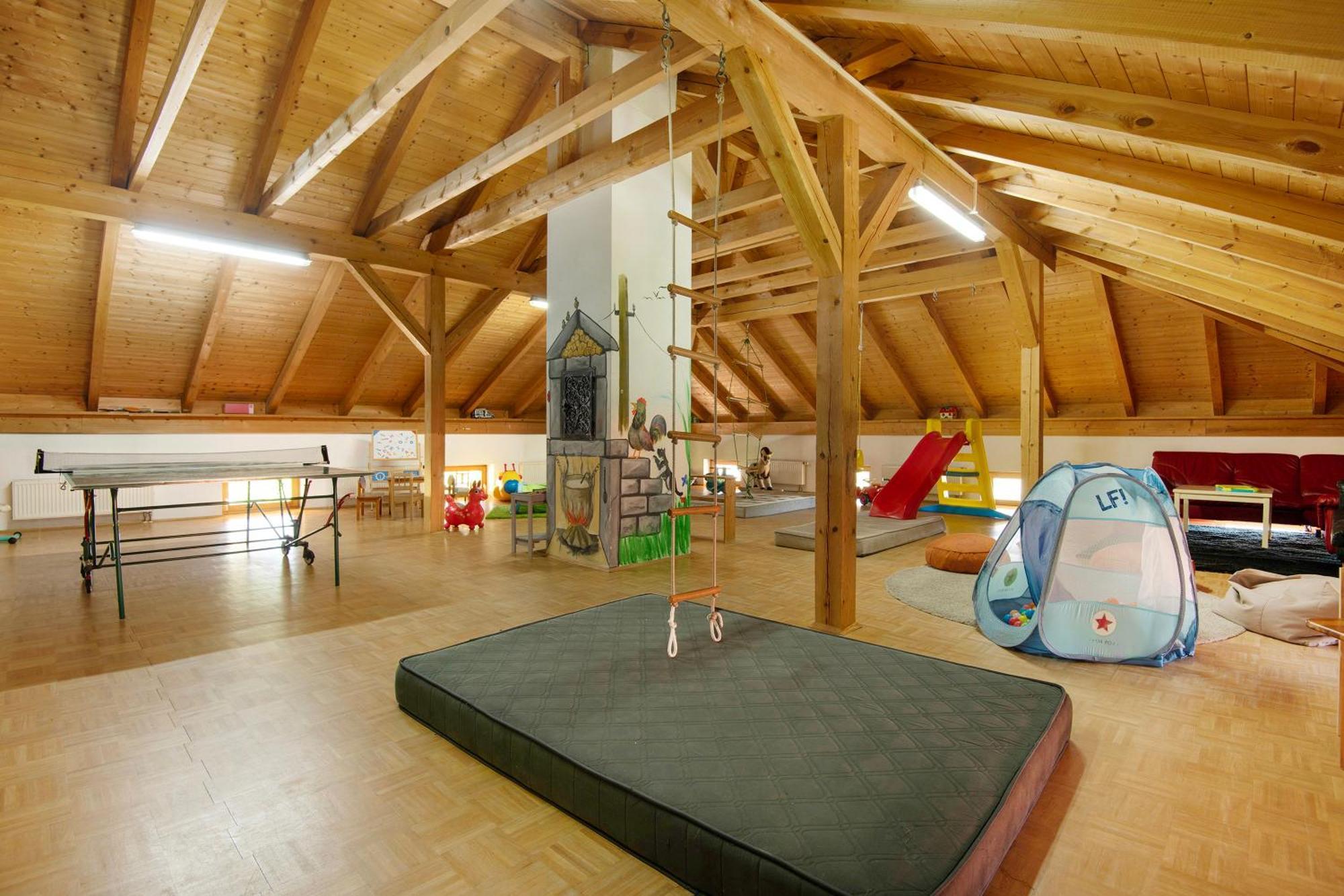 Ferienhof Schuetz Eschlkam ภายนอก รูปภาพ