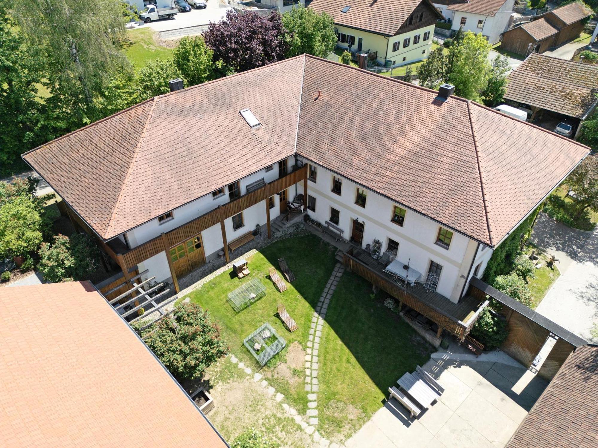 Ferienhof Schuetz Eschlkam ภายนอก รูปภาพ