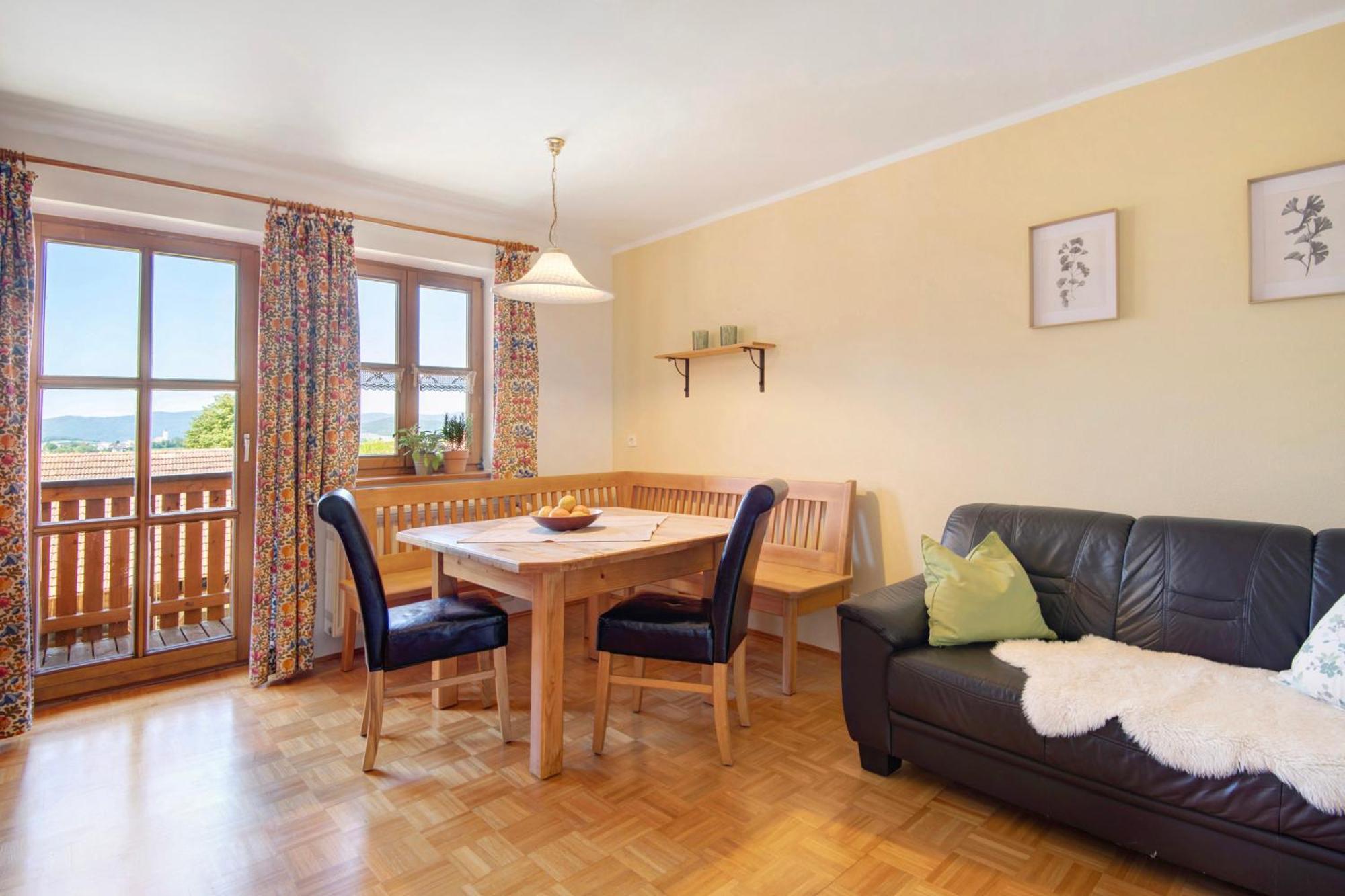 Ferienhof Schuetz Eschlkam ภายนอก รูปภาพ