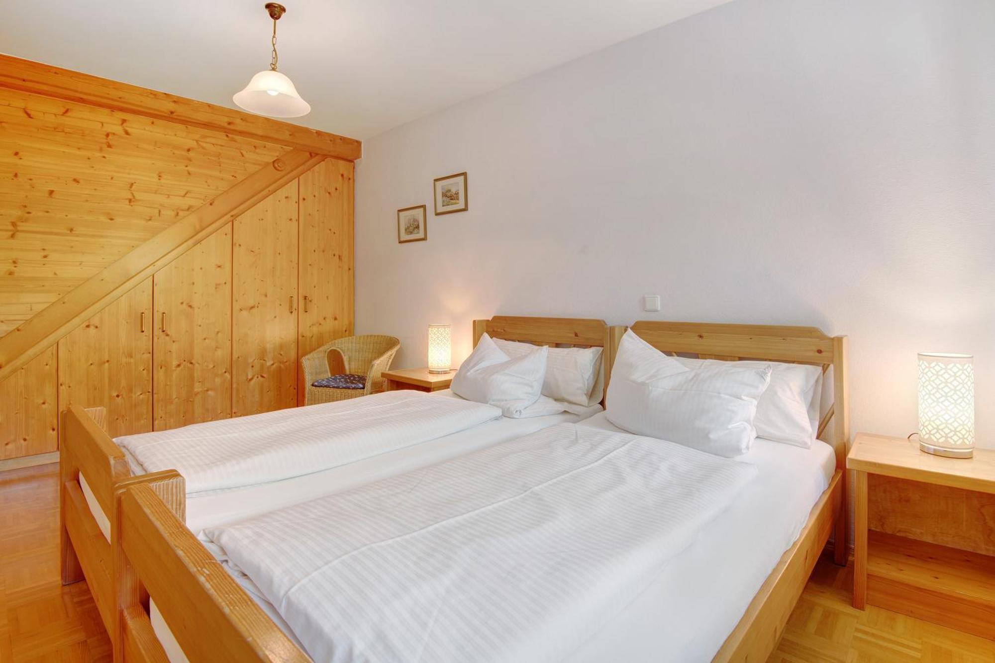Ferienhof Schuetz Eschlkam ภายนอก รูปภาพ